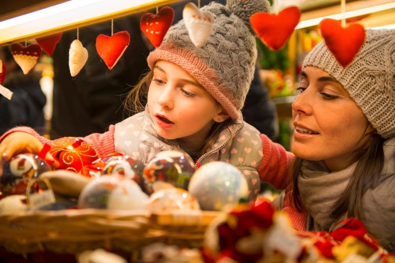 JINGLE ALL THE WAY: HOW TO CATCH CUSTOMERS’ ATTENTION THIS CHRISTMAS